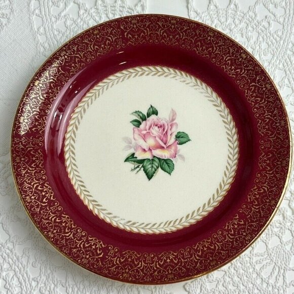 VTG Homer Laughlin Set of 7 Lady Stratford Dessert Plates Cream/Burgundy 6.25" - Picture 1 of 8